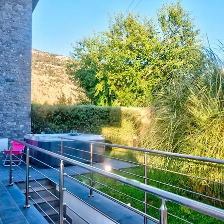 Deluxe Con Idromassaggio Villa *